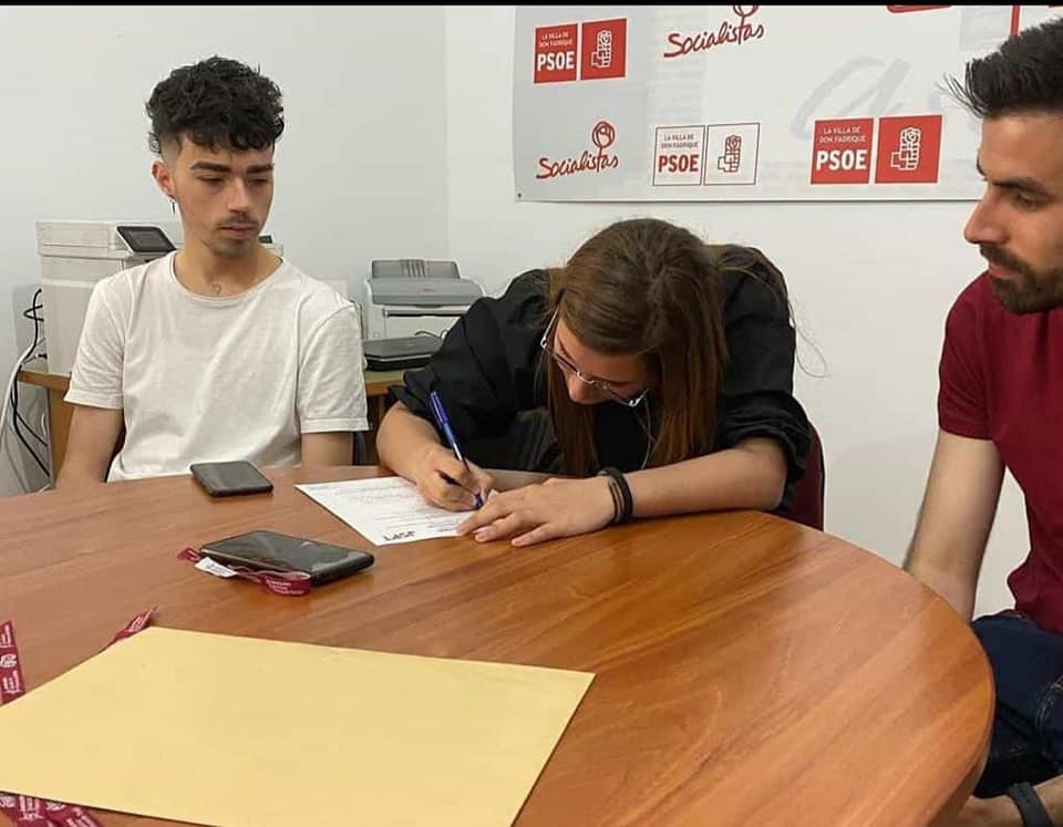 recomposicionjuventudessocialistas